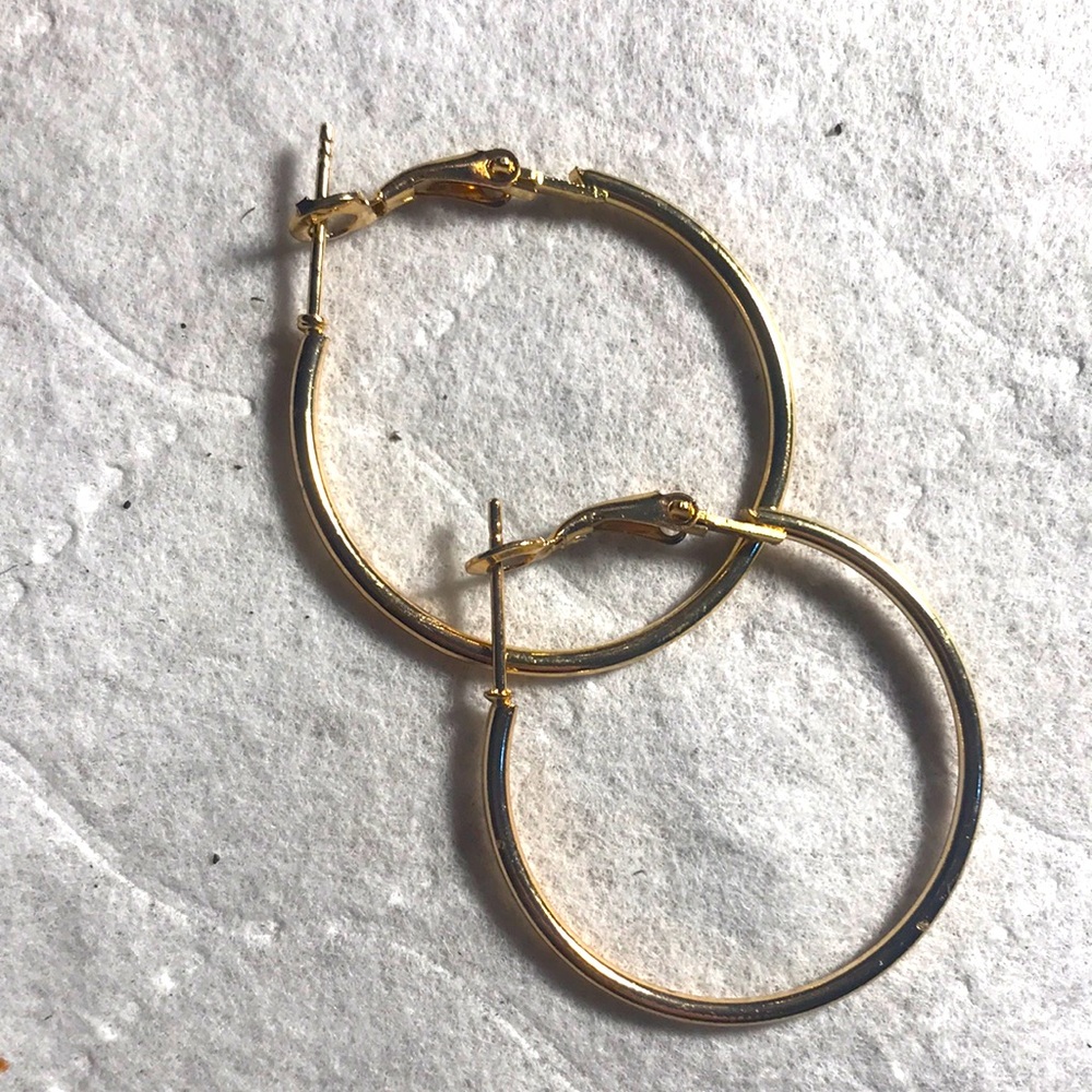 Small gold hoop earrings
